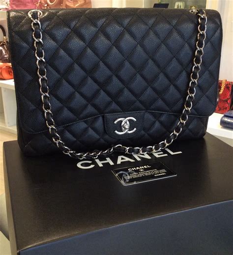 borsa chanel 2.55 foto compro